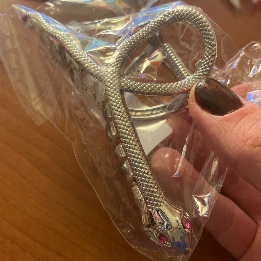 Silver snake metal hair claw clip